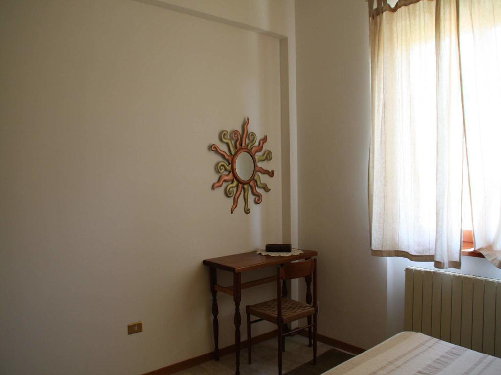 Sassoferrato Cristina B&B חדר תמונה