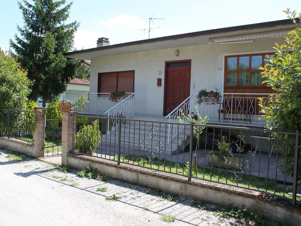 Sassoferrato Cristina B&B מראה חיצוני תמונה